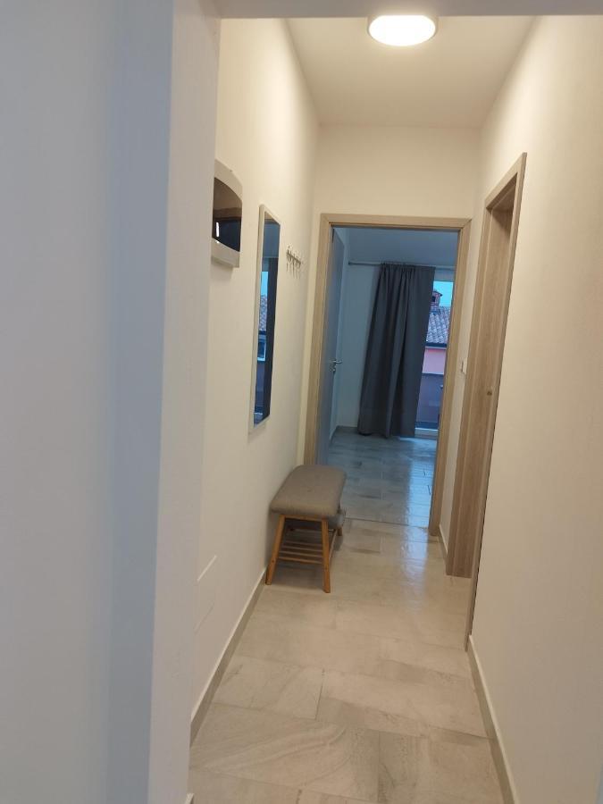 Ferienwohnung Tonis Buje Exterior foto