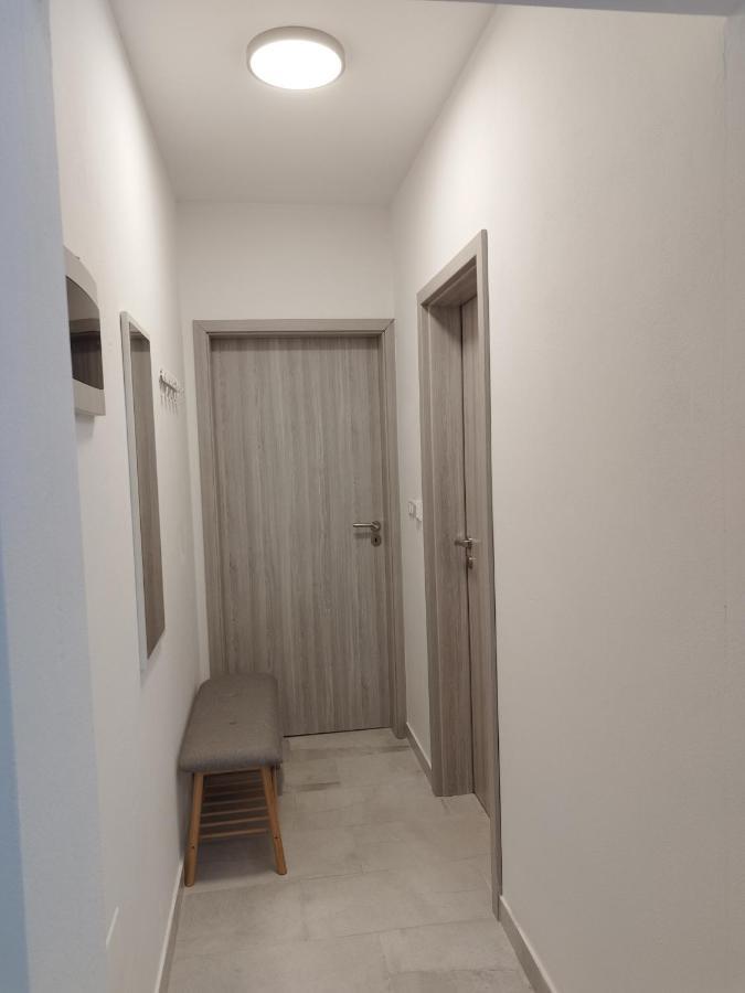 Ferienwohnung Tonis Buje Exterior foto