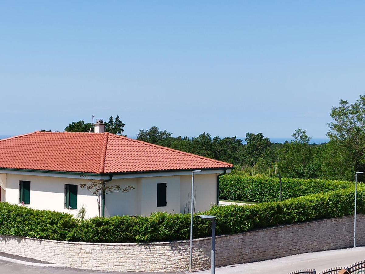 Ferienwohnung Tonis Buje Exterior foto